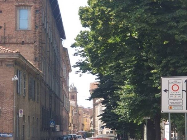 appartamento in vendita a Piacenza in zona Centro Storico