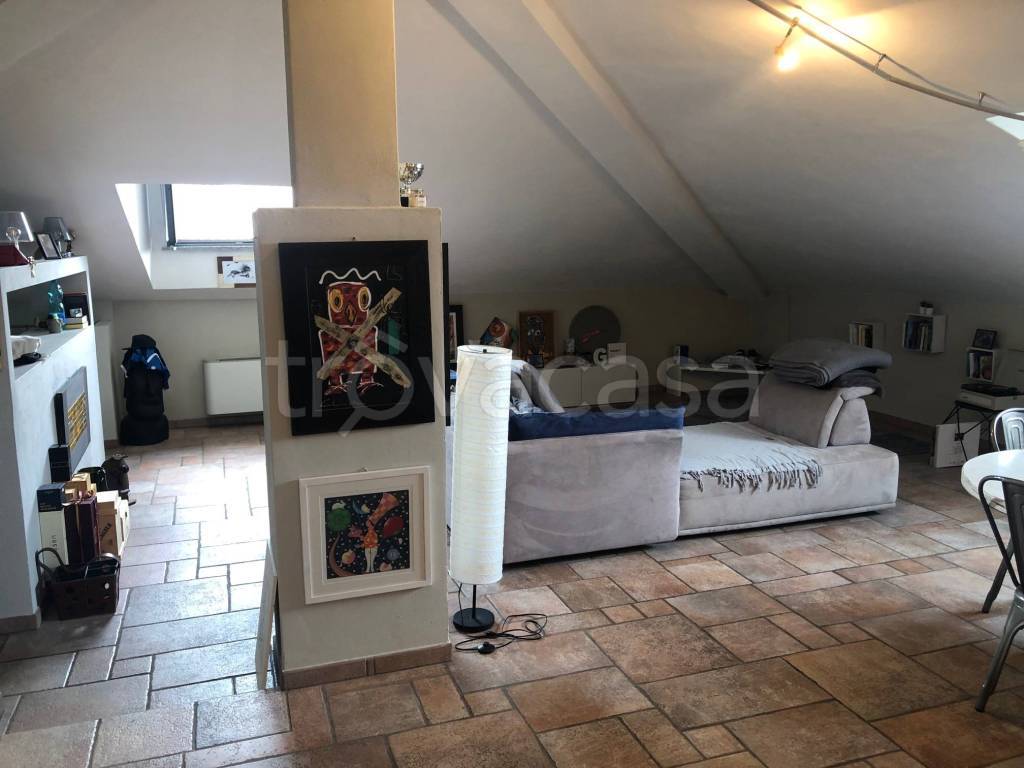 appartamento in vendita a Piacenza in zona Belvedere / Quartiere Duemila