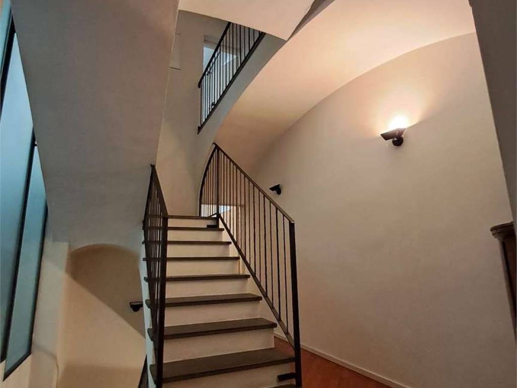 casa indipendente in vendita a Piacenza