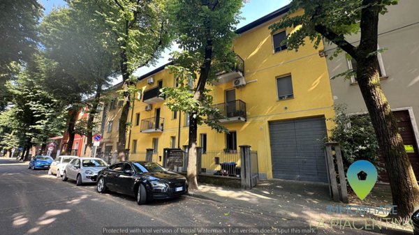 appartamento in vendita a Piacenza in zona Farnesiana