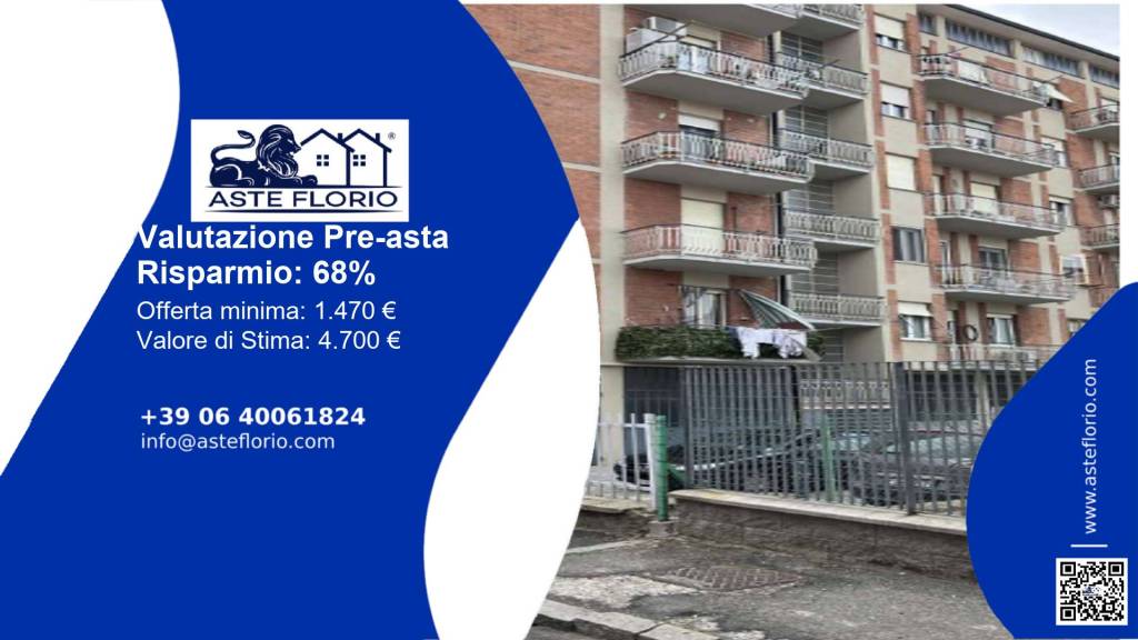 locale commerciale in vendita a Piacenza