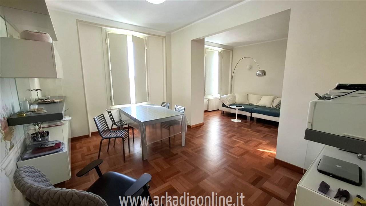 appartamento in vendita a Piacenza in zona Centro Storico