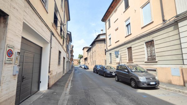 appartamento in vendita a Piacenza in zona Centro Storico