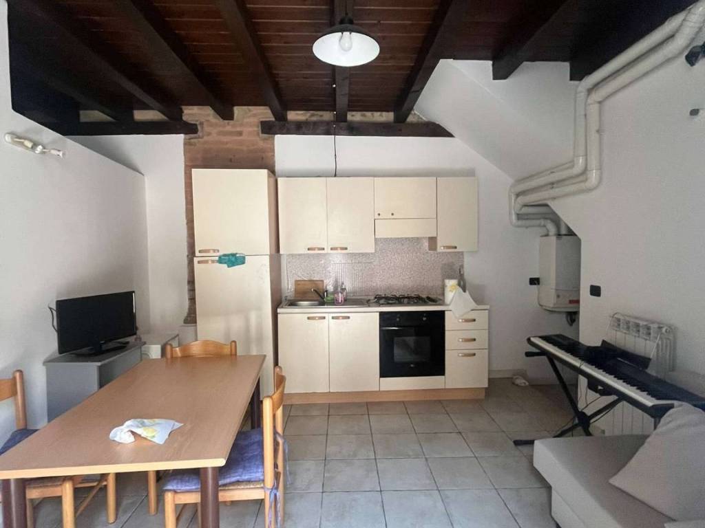 appartamento in vendita a Piacenza in zona Centro Storico