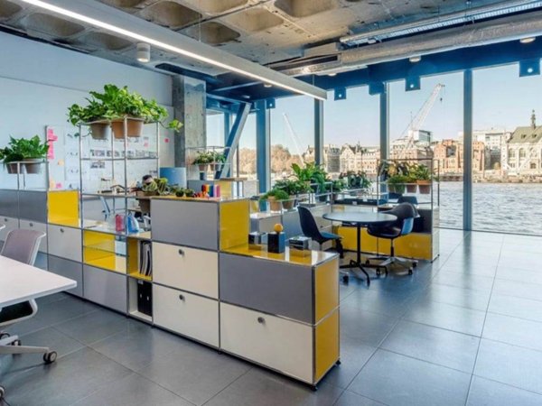 ufficio in vendita a Piacenza in zona Le Mose