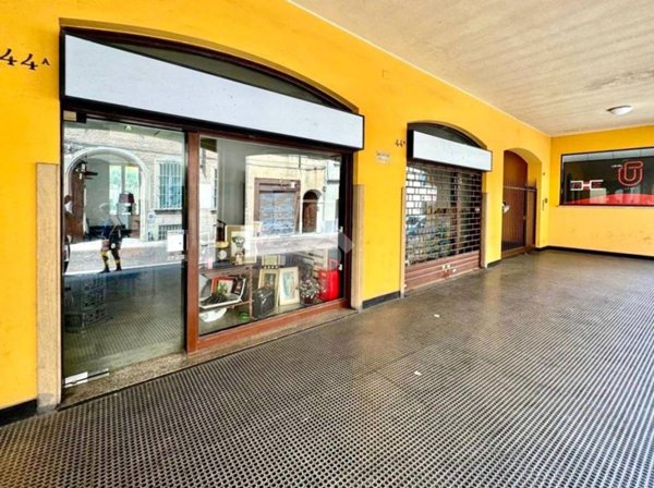 negozio in vendita a Piacenza