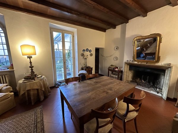 casa indipendente in vendita a Piacenza in zona Centro Storico
