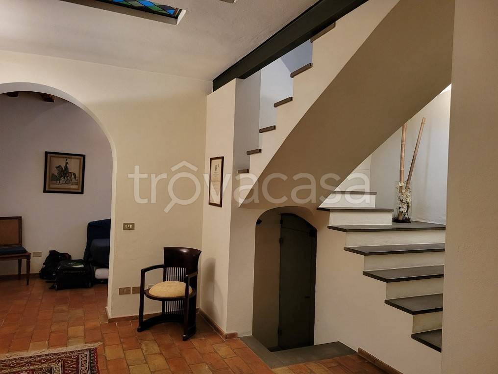 casa indipendente in vendita a Piacenza in zona Centro Storico