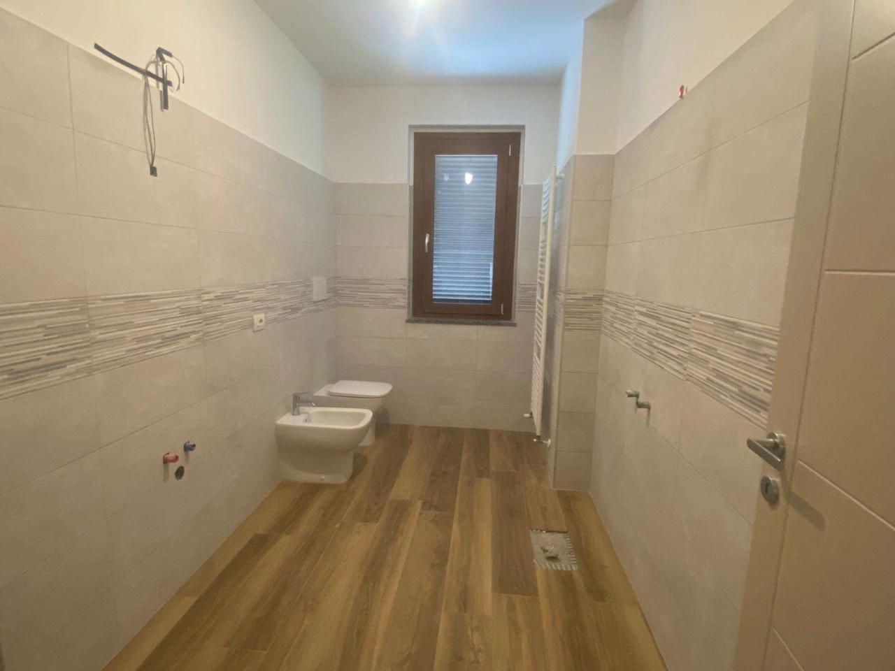 casa indipendente in vendita a Piacenza in zona Borgotrebbia