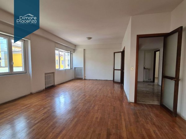 appartamento in vendita a Piacenza in zona Caorsana