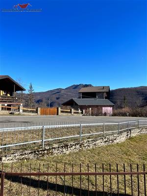 casa indipendente in vendita a Piacenza