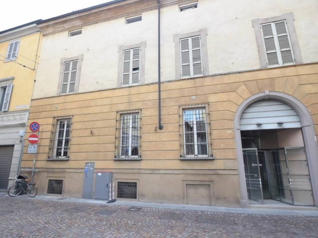 appartamento in vendita a Piacenza in zona Centro Storico