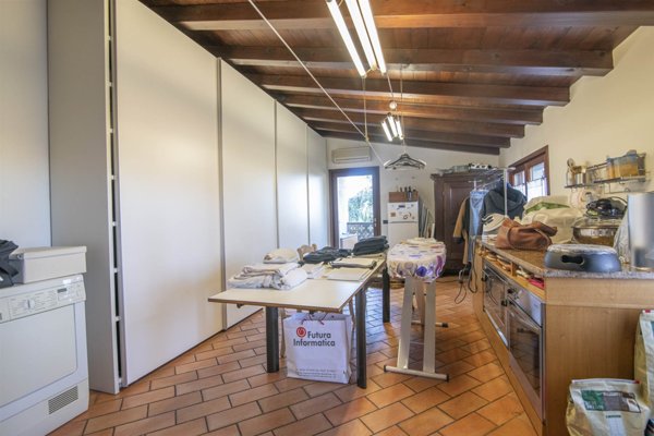 casa indipendente in vendita a Piacenza
