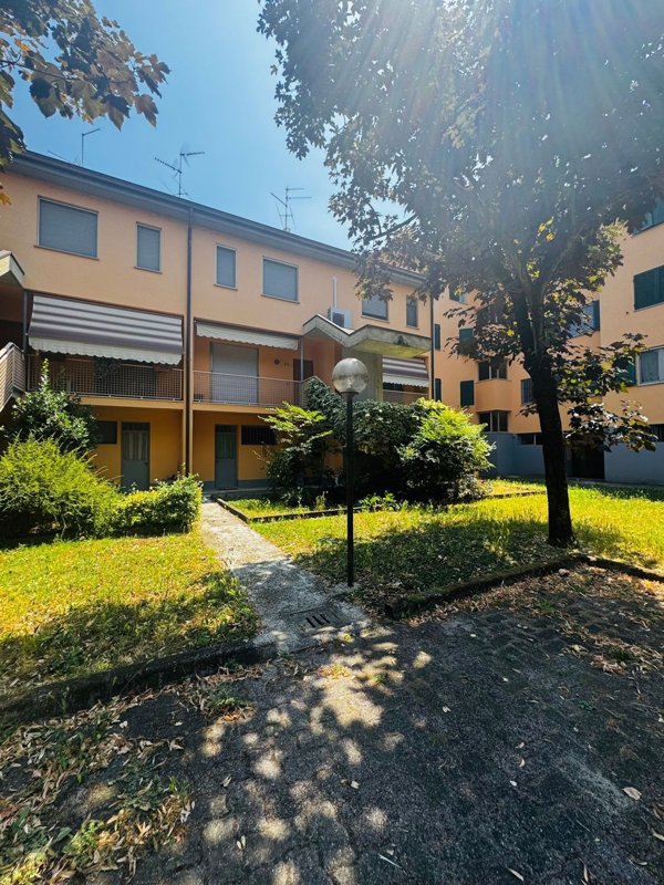 quadrivano in vendita a Piacenza in zona Veggioletta
