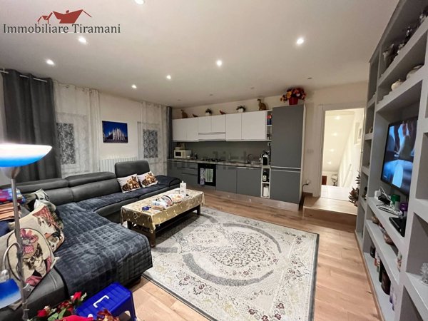 appartamento in vendita a Piacenza in zona Roncaglia / Fossadello