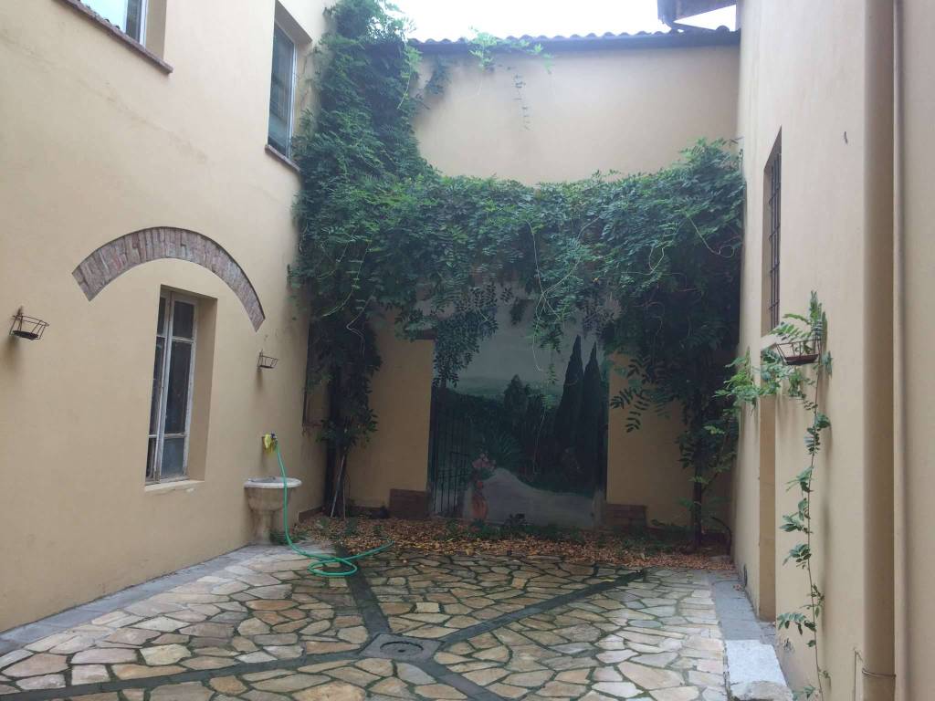 appartamento in vendita a Piacenza in zona Centro Storico