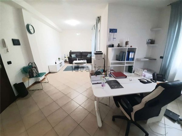 appartamento in vendita a Piacenza in zona Infrangibile