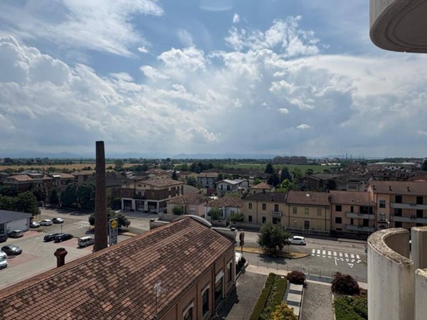 appartamento in vendita a Piacenza in zona Farnesiana