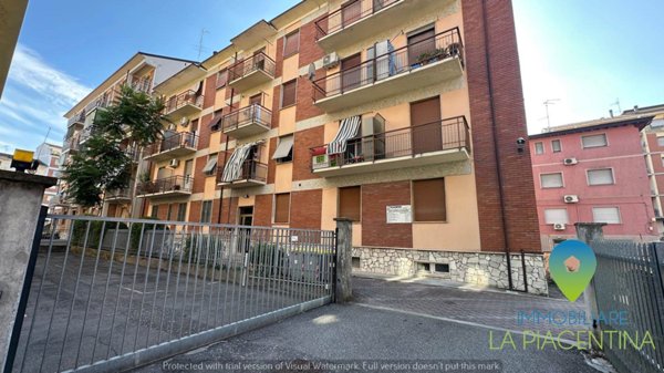 appartamento in vendita a Piacenza in zona Stadio