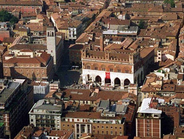 appartamento in vendita a Piacenza