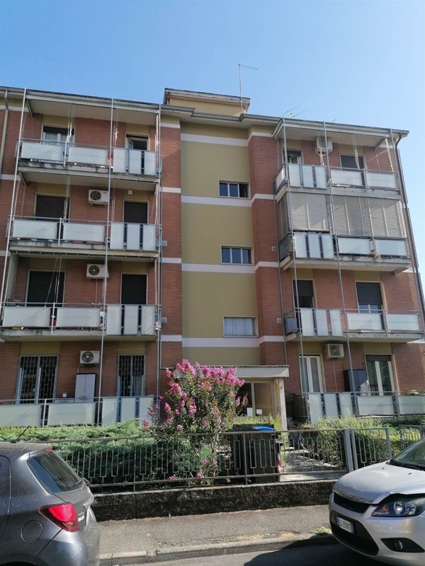 appartamento in vendita a Piacenza in zona Farnesiana