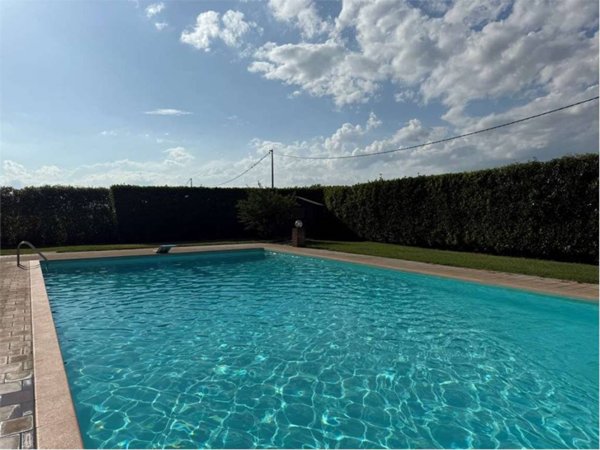 casa indipendente in vendita a Piacenza in zona Quarto