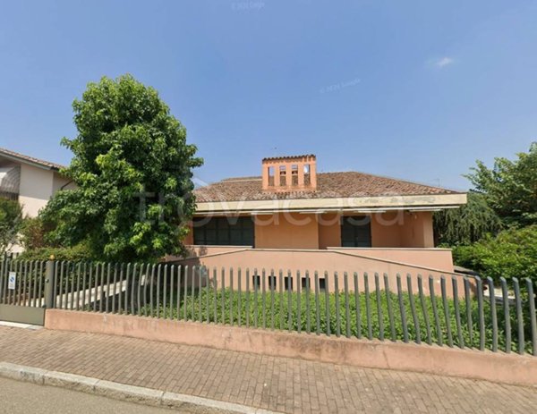 casa indipendente in vendita a Piacenza in zona Besurica
