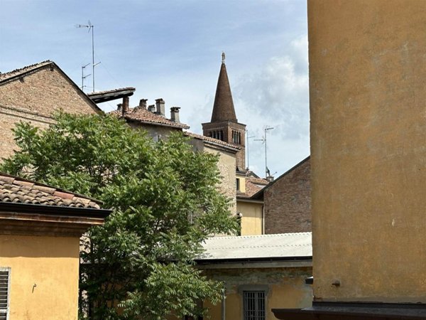 appartamento in vendita a Piacenza in zona Centro Storico