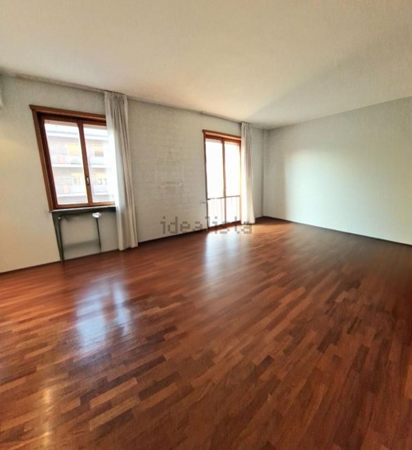 appartamento in vendita a Piacenza in zona Barriera Genova
