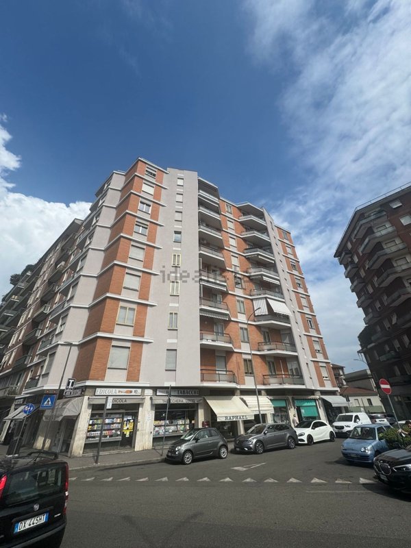 appartamento in vendita a Piacenza in zona Barriera Genova