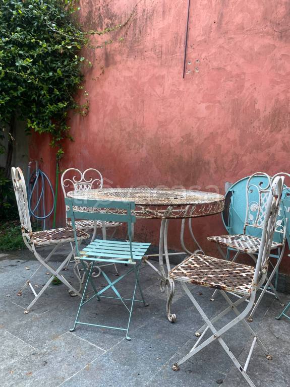 casa indipendente in vendita a Piacenza in zona Centro Storico