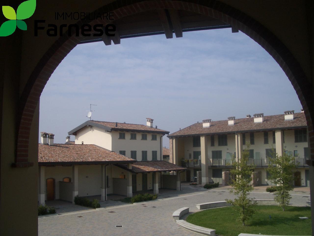 appartamento in vendita a Piacenza in zona Centro Storico