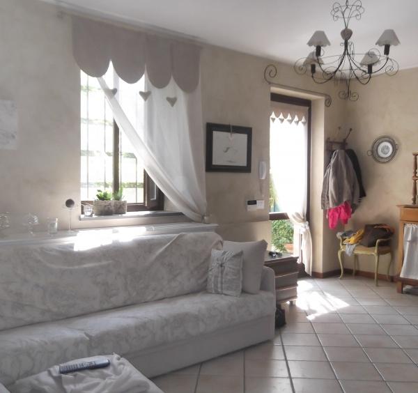 negozio in vendita a Piacenza in zona Besurica