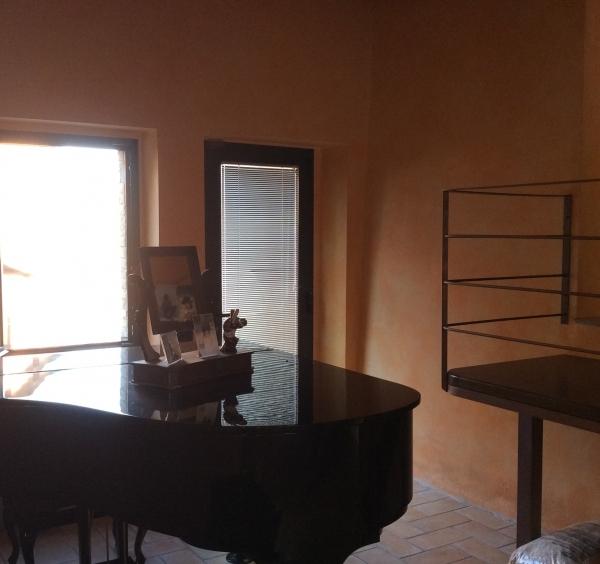 casa indipendente in vendita a Piacenza in zona Centro Storico