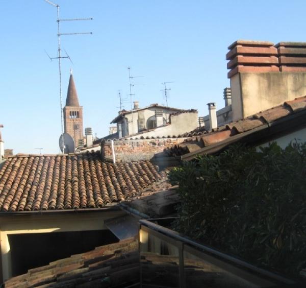 appartamento in vendita a Piacenza in zona Centro Storico