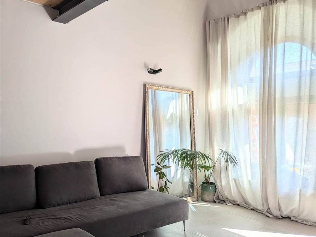 casa indipendente in vendita a Piacenza
