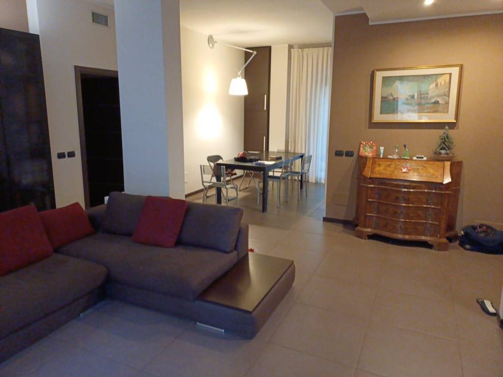 appartamento in vendita a Piacenza