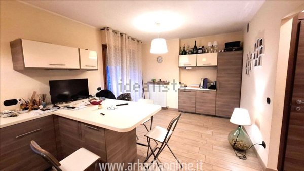 casa indipendente in vendita a Piacenza in zona Veggioletta