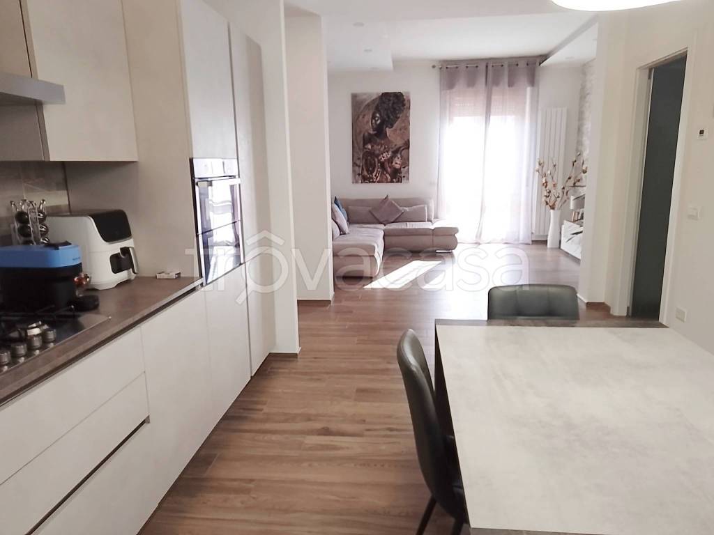appartamento in vendita a Piacenza in zona Belvedere / Quartiere Duemila