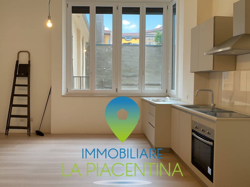 appartamento in vendita a Piacenza in zona Centro Storico