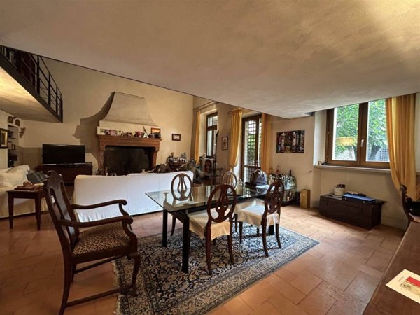 casa indipendente in vendita a Piacenza in zona Centro Storico