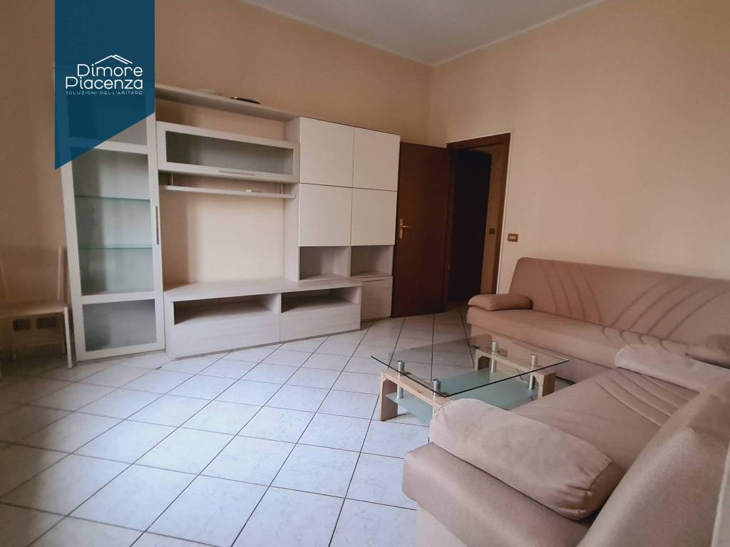 appartamento in vendita a Piacenza in zona Caorsana
