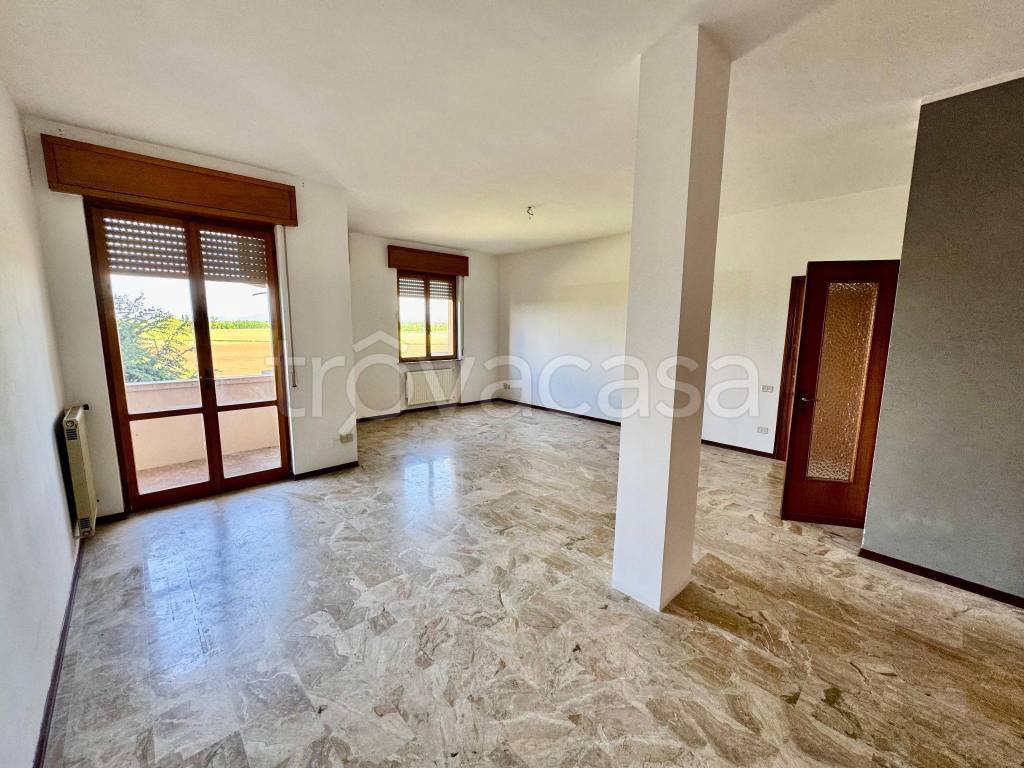 appartamento in vendita a Piacenza in zona Barriera Genova