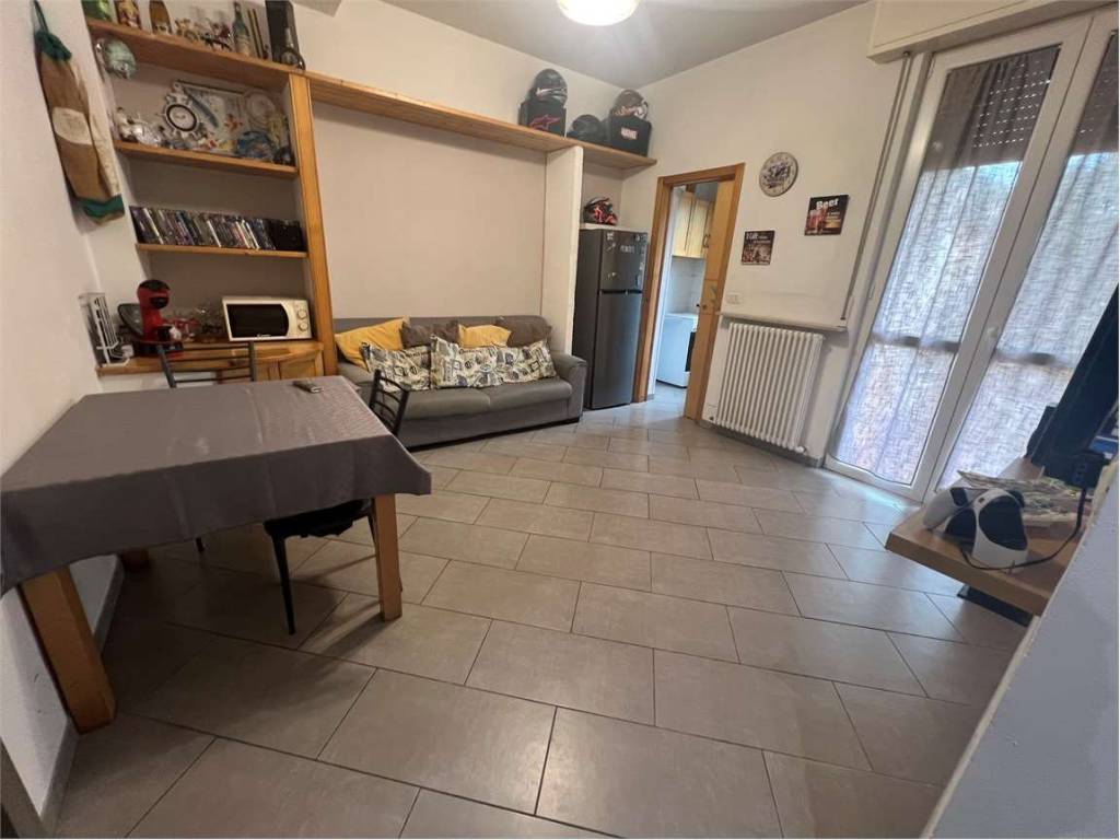 appartamento in vendita a Piacenza in zona Infrangibile