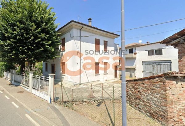 casa indipendente in vendita a Piacenza in zona Quarto