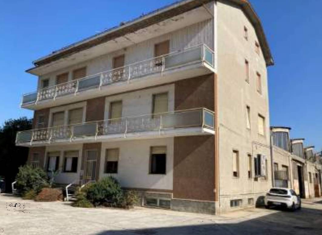 appartamento in vendita a Piacenza in zona Farnesiana