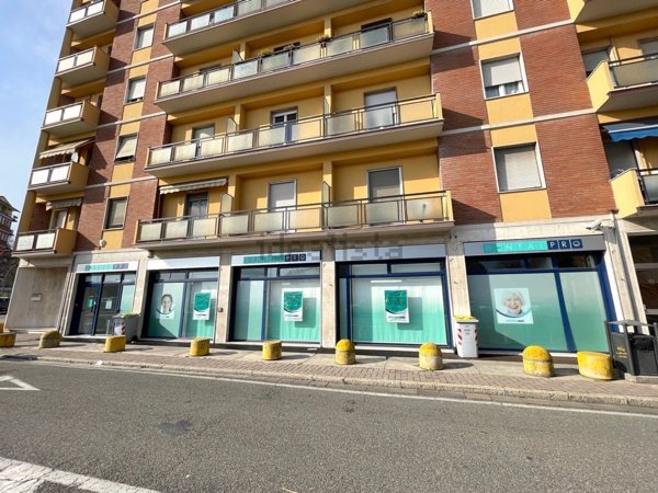 negozio in vendita a Piacenza