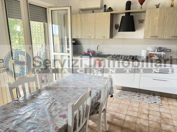 appartamento in vendita a Piacenza in zona Borgotrebbia