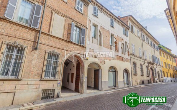 appartamento in vendita a Piacenza in zona Centro Storico