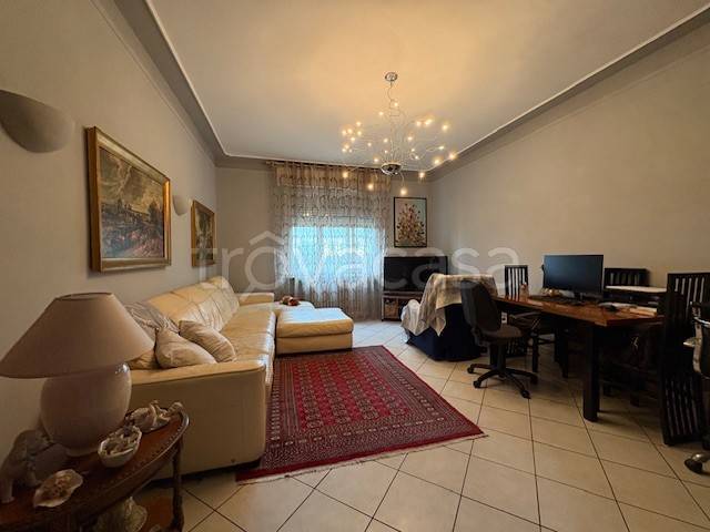 appartamento in vendita a Piacenza in zona Barriera Genova